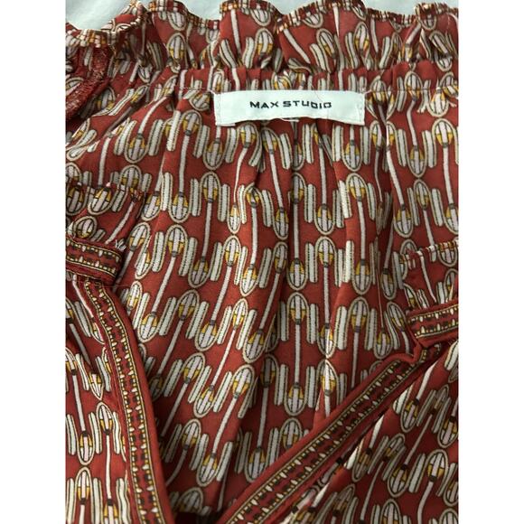 Max Studio Women’s M Short Sleeve Geometric Elastic Waist Top Red, Orange - Picture 3 of 6